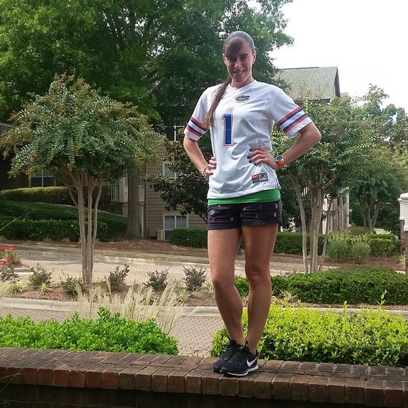 ๐น๐น MEET THE POSHERS ๐น๐น - Picture 2 of 11